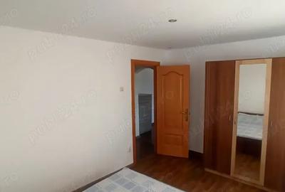 Apartament cu 2 camere semidecomandat în Micro 11