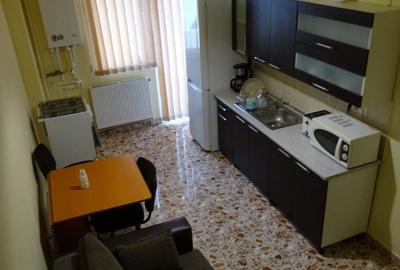 Apartament decomandat în Central - 1