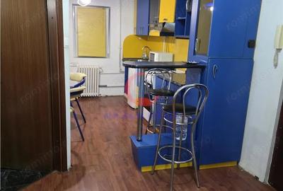 Apartament cu 2 camere decomandat în Soarelui