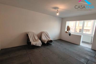 Apartament cu 3 camere în Alecu Russo