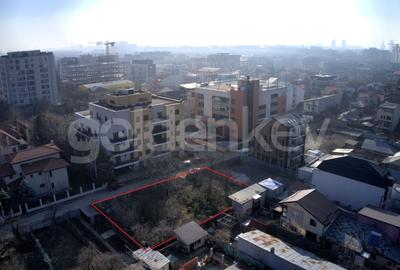 Apartament cu 4 camere semidecomandat în Aviației - 2