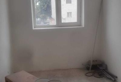 Apartament cu 3 camere decomandat în Central - 2