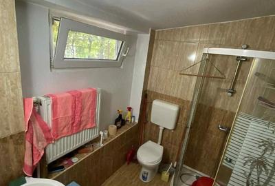 Casă cu 3 camere cu Teren 210 Mp în Făgăraș
