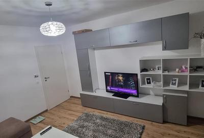 Apartament cu 2 camere decomandat, mobilat în Avantgarden
