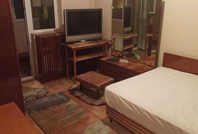 Apartament cu 3 camere decomandat, mobilat în Nicolina - 4