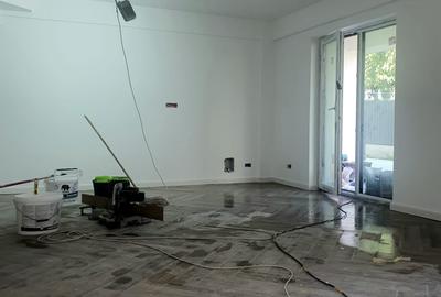 Apartament cu 3 camere în Păcurari