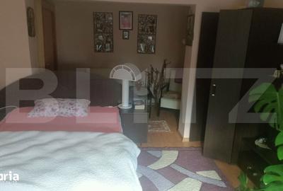 Casă cu 4 camere cu Teren 1900 Mp în Petelea - 2
