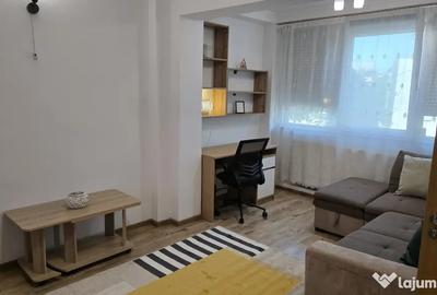 Garsonieră decomandată în Titan - 1