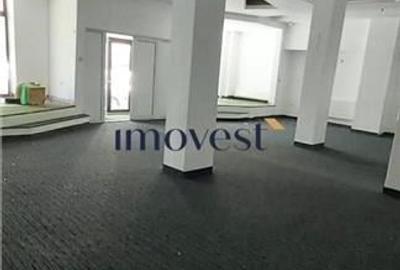 Spațiu comercial, de 245 mp, în 14 Mai - 6