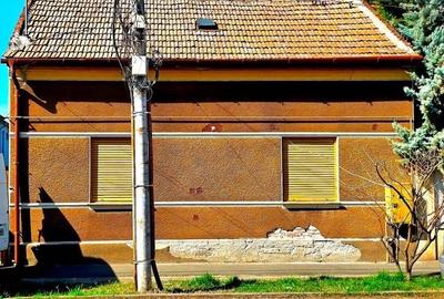 Casă cu 2 camere în Pârneava