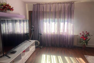 Casă cu 5 camere cu Canalizare în Sud - 6