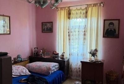 Casă cu 3 camere cu Teren 1600 Mp în Perișor - 5