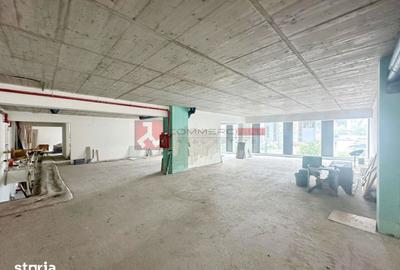 Spațiu comercial, de 219 mp, în Central - 7