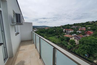 Apartament cu 2 camere decomandat în Bucium - 2