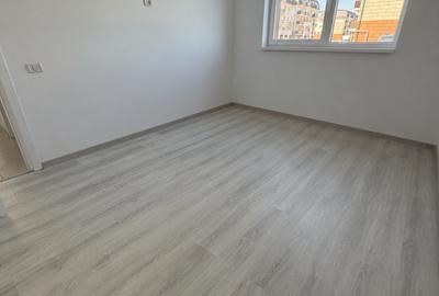 Apartament cu 2 camere decomandat în Sânpetru