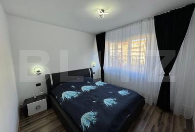 Apartament cu 3 camere decomandat, mobilat în Calea București