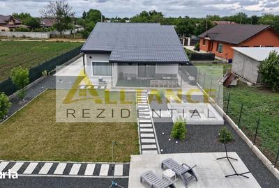 Casă cu 4 camere cu Teren 755 Mp în Frumușani