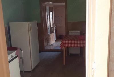 Casă cu 5 camere cu Teren 1968 Mp în Central - 10