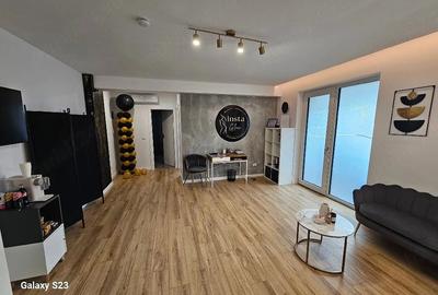 Spațiu comercial, de 25 mp, în Central