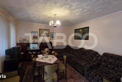 Casă cu 3 camere cu Teren 160 Mp în Câlnic - 8