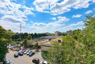 Apartament cu 3 camere semidecomandat în Cotroceni