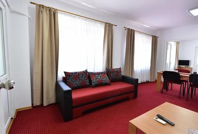 Apartament cu 3 camere semidecomandat în Doamna Ghica