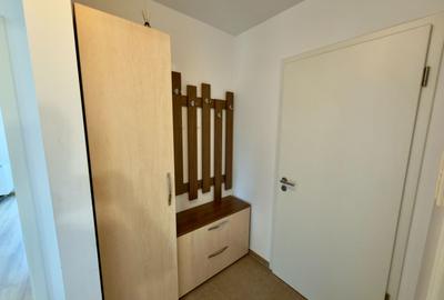 Apartament cu 2 camere decomandat, mobilat în Tractorul - 11