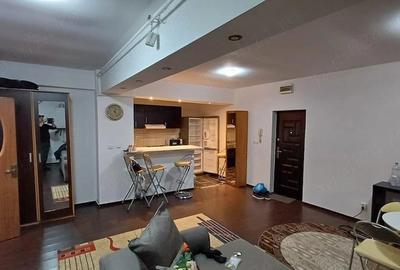 Apartament cu 2 camere semidecomandat, mobilat în Fundeni