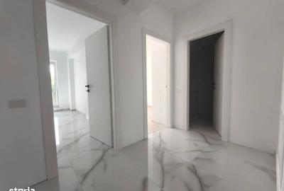 Apartament cu 2 camere decomandat în Titan