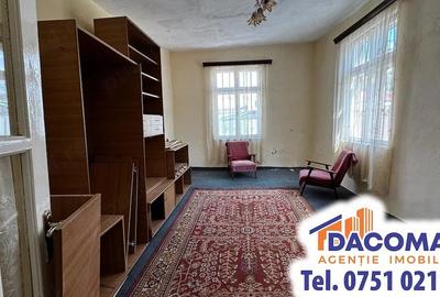 Casă cu 2 camere cu Teren 143 Mp în Port