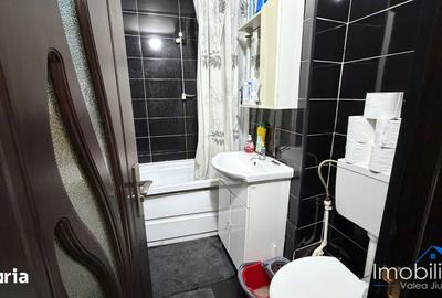 Apartament cu 3 camere în Petros
