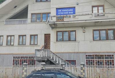 Casă cu 4 camere în Cetățeni