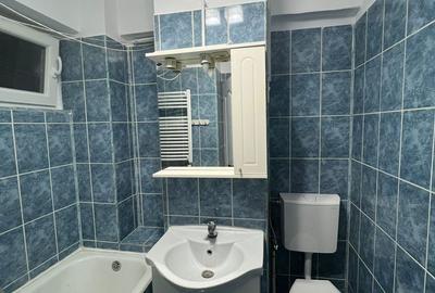 Apartament cu 3 camere decomandat, mobilat în Circumvalațiunii - 1