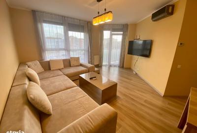 Apartament cu 3 camere semidecomandat în Central