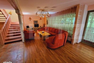 Casă cu 4 camere cu Teren 1000 Mp în Central
