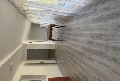 Casă cu 3 camere cu Teren 1454 Mp în Variaș - 2