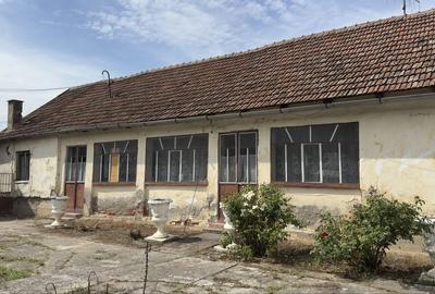 Casă cu 3 camere în Central - 3