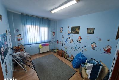 Apartament cu 4 camere în Micălaca - 4