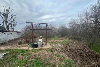 Teren de 3000 mp, în Calopăr - 3