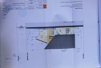Casă cu Teren 600 Mp în Central - 2