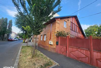 Apartament cu 5 camere în Elisabetin