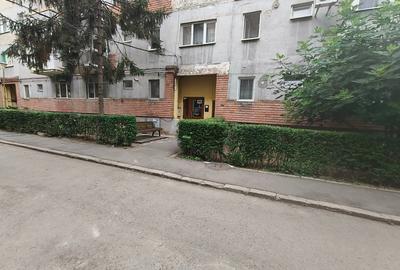 Garsonieră în Complex Studențesc - 16