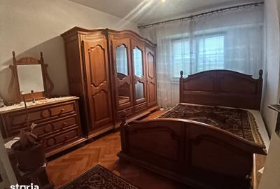 Apartament cu 2 camere decomandat în Republicii - 6