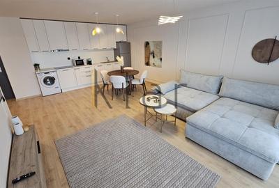 Apartament cu 2 camere semidecomandat, mobilat în Mărăști