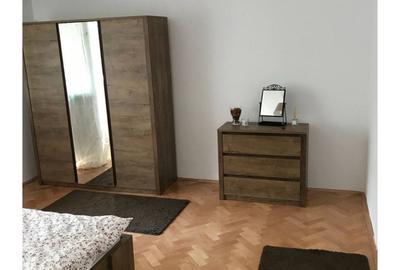 Apartament cu 3 camere decomandat în Complex Studențesc - 8