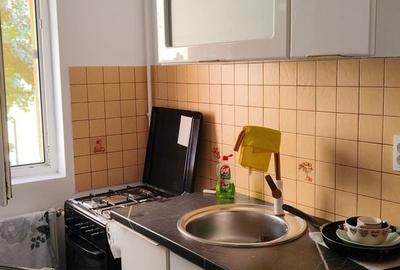 Apartament cu 2 camere semidecomandat, mobilat în Central - 4