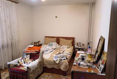 Apartament cu 3 camere semidecomandat în Calea Severinului - 6