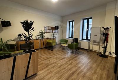 Birou, de 273 mp, în Central - 3