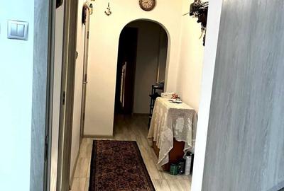 Apartament cu 3 camere decomandat în Exterior Vest - 2
