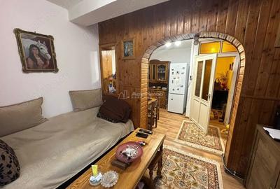 Apartament cu 2 camere decomandat în Central - 3